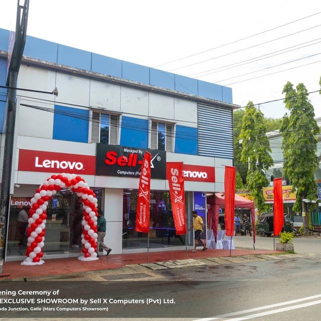 Lenovo Exclusive Showroom Opening