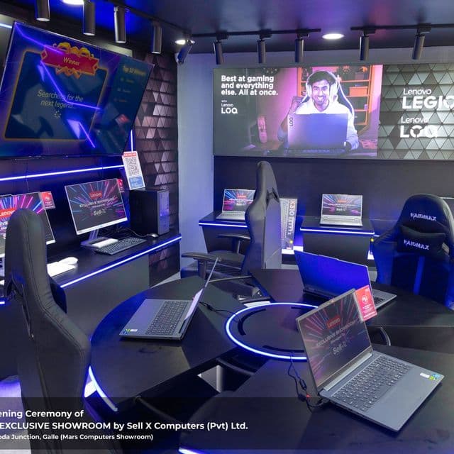 Lenovo Exclusive Showroom Opening